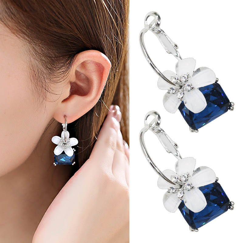 Graceful Flower Earrings For Women