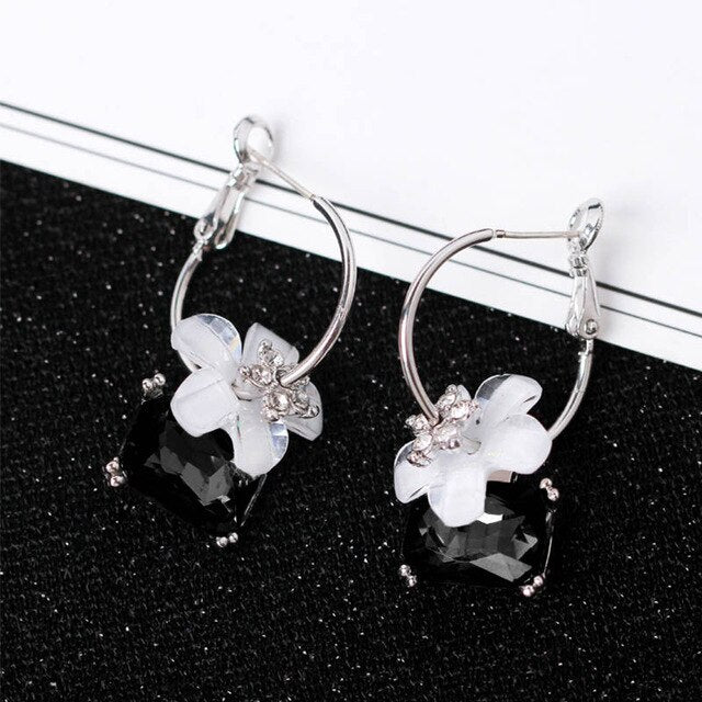 Graceful Flower Earrings For Women